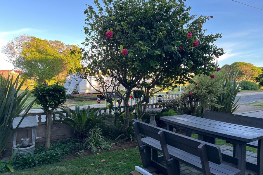 3 Bedroom Property for Sale in Gouritsmond Western Cape